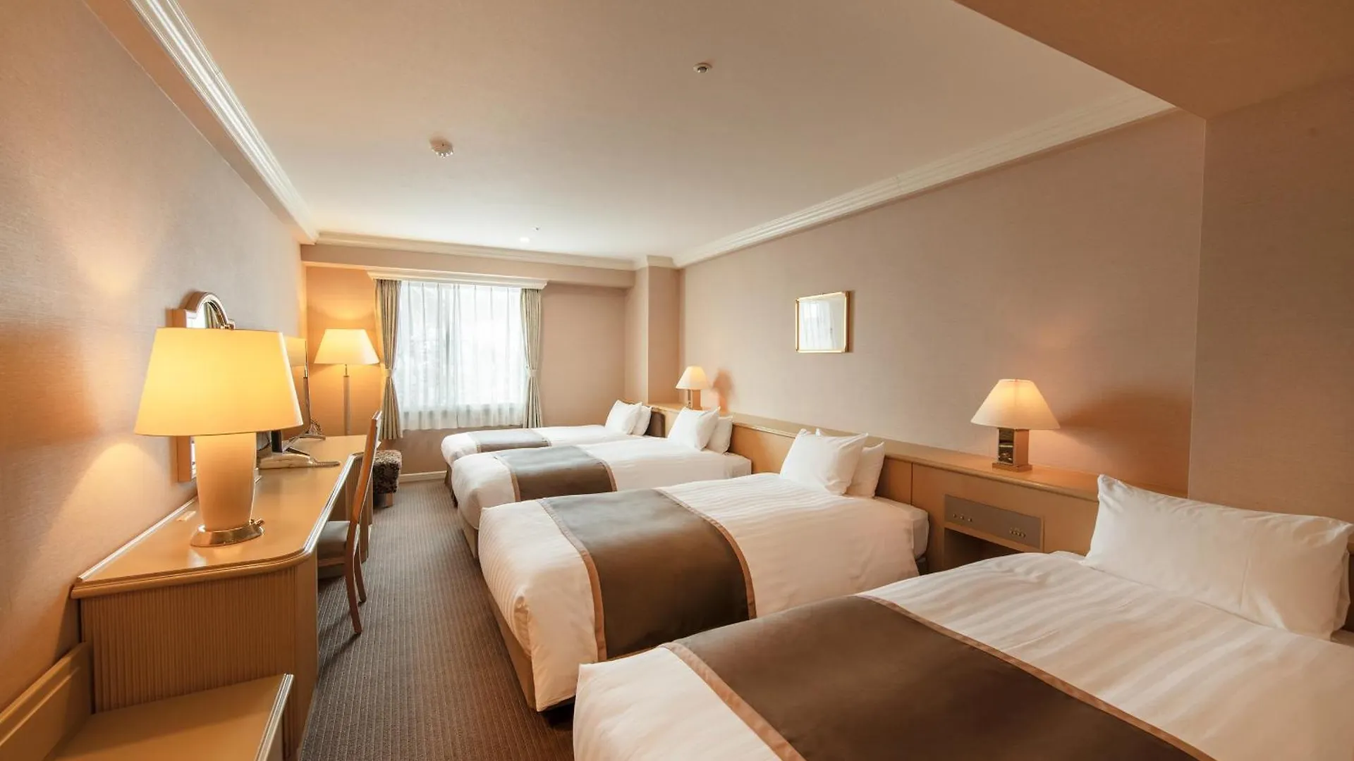 Rusutsu Resort Hotel & Convention 4*,  Japan