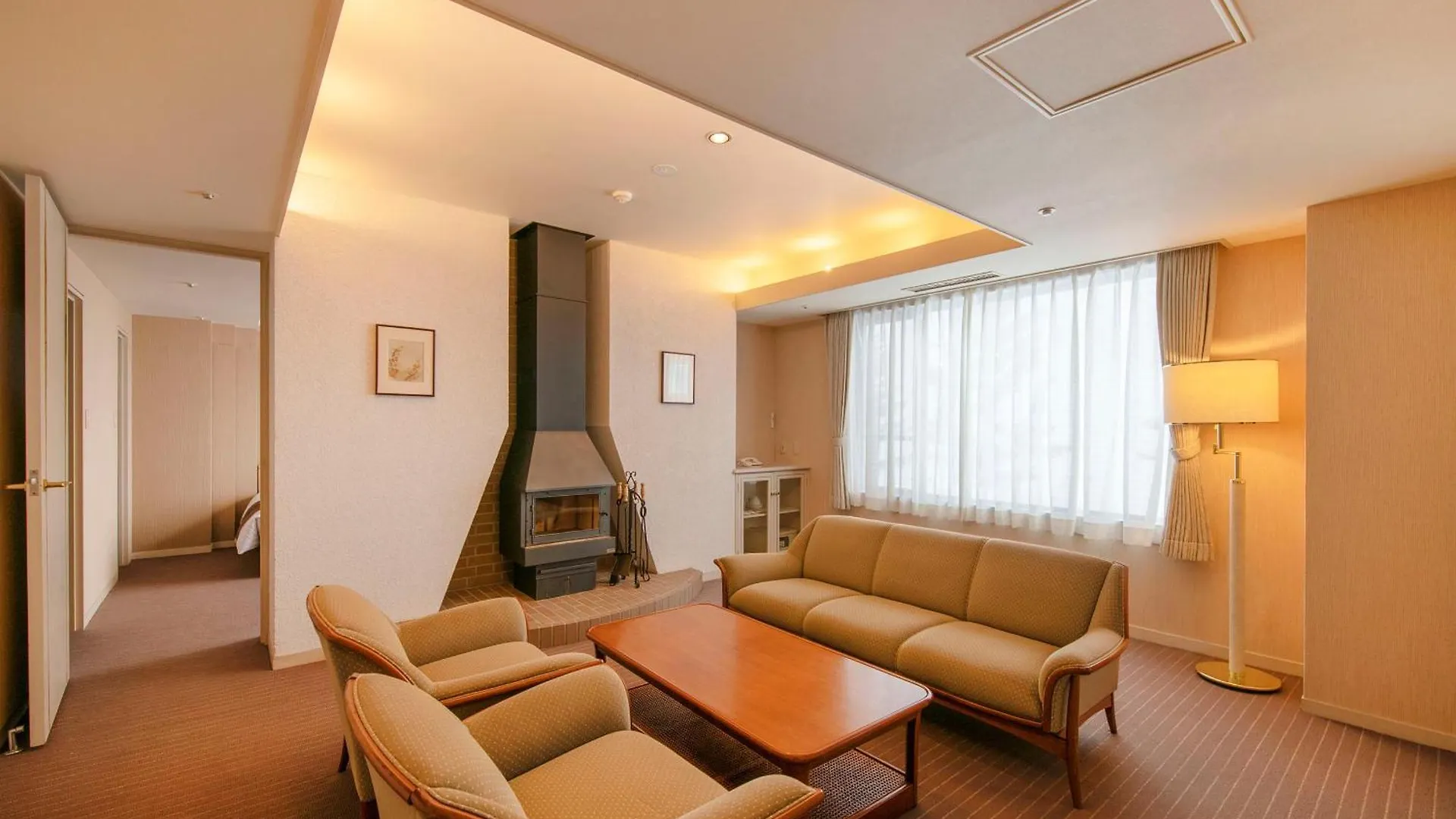 Rusutsu Resort Hotel & Convention